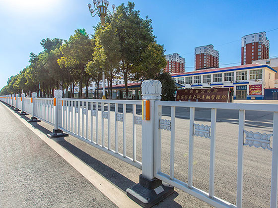 鋅鋼市政護(hù)欄有哪些類別和用途 鋅鋼市政護(hù)欄有哪些類別和用途